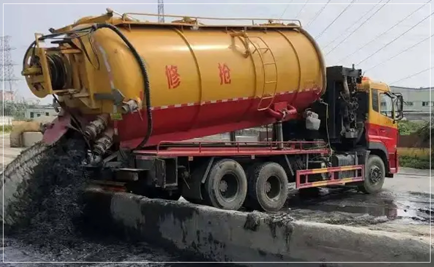 钟楼沉淀池清理案例